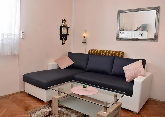 Apartment Eva